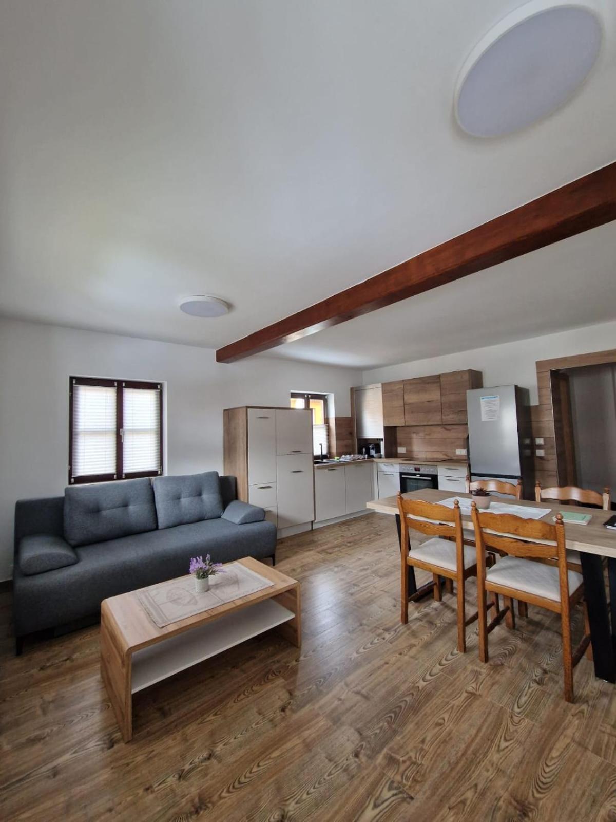 Haus-Ennstal Apartman Oblarn Kültér fotó